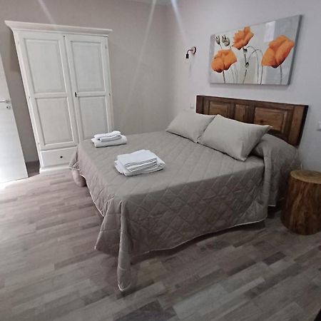 B&B Le Vie Del Borgo Castiglione De Sicilia Exterior foto