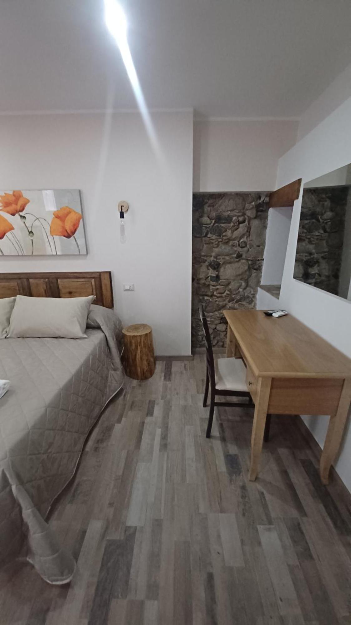 B&B Le Vie Del Borgo Castiglione De Sicilia Exterior foto
