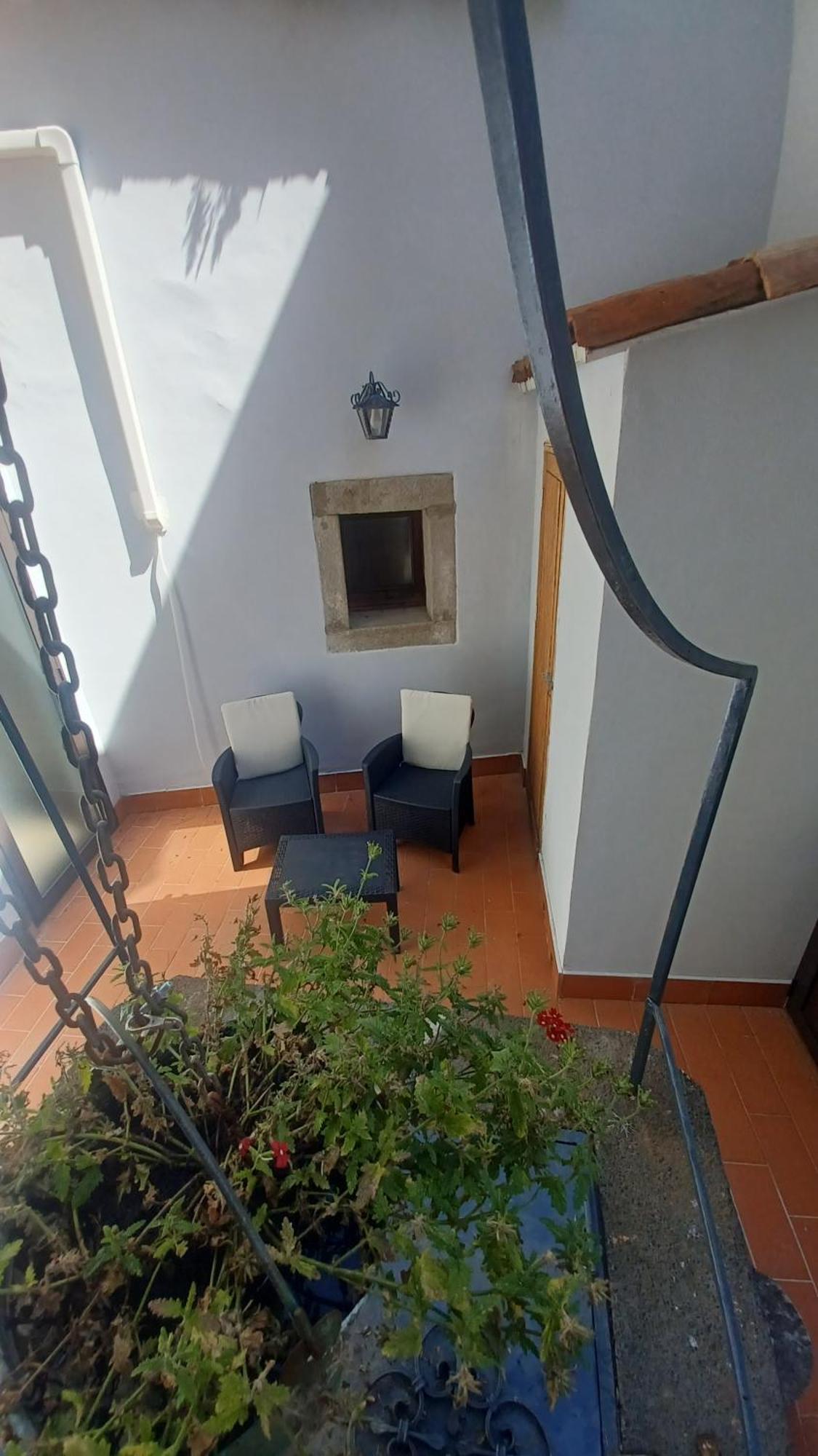B&B Le Vie Del Borgo Castiglione De Sicilia Exterior foto
